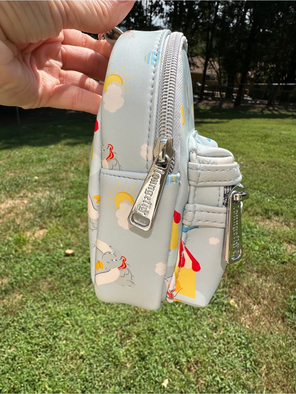 Loungefly Disney Dumbo Circus Wristlet Belt Bag - Picture 4 of 8